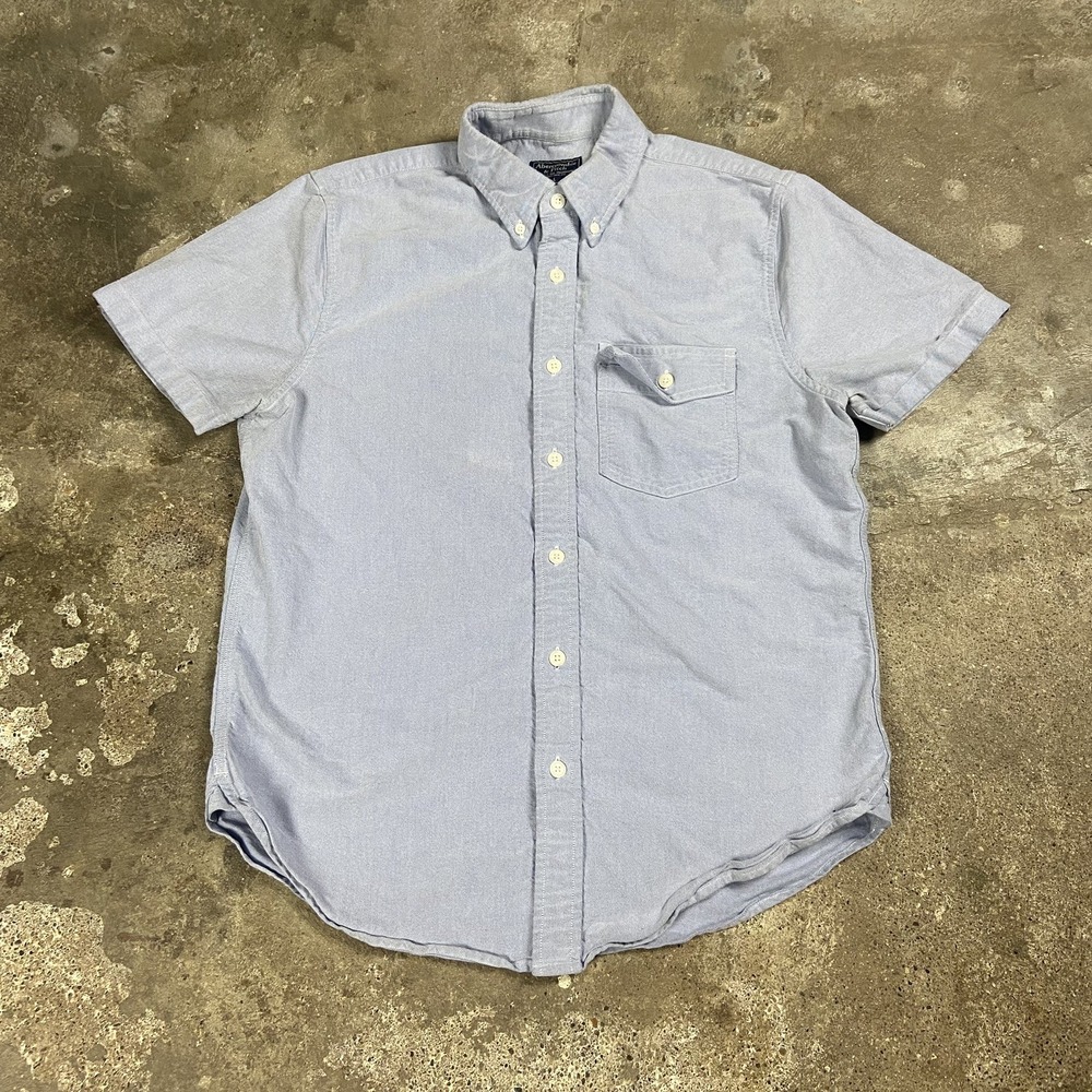 Vintage Y2K Abercrombie and Fitch Oxford Button Down Size L Blue Short Sleeve